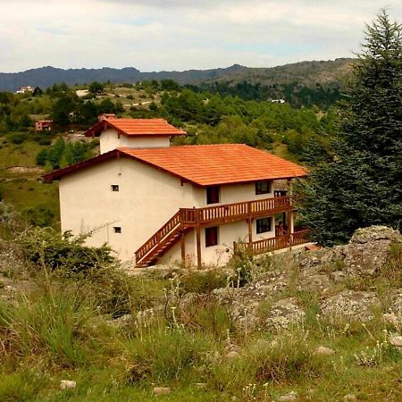 ラ・クンブレシータ La Ponderosa Cumbrecitaアパートホテル エクステリア 写真