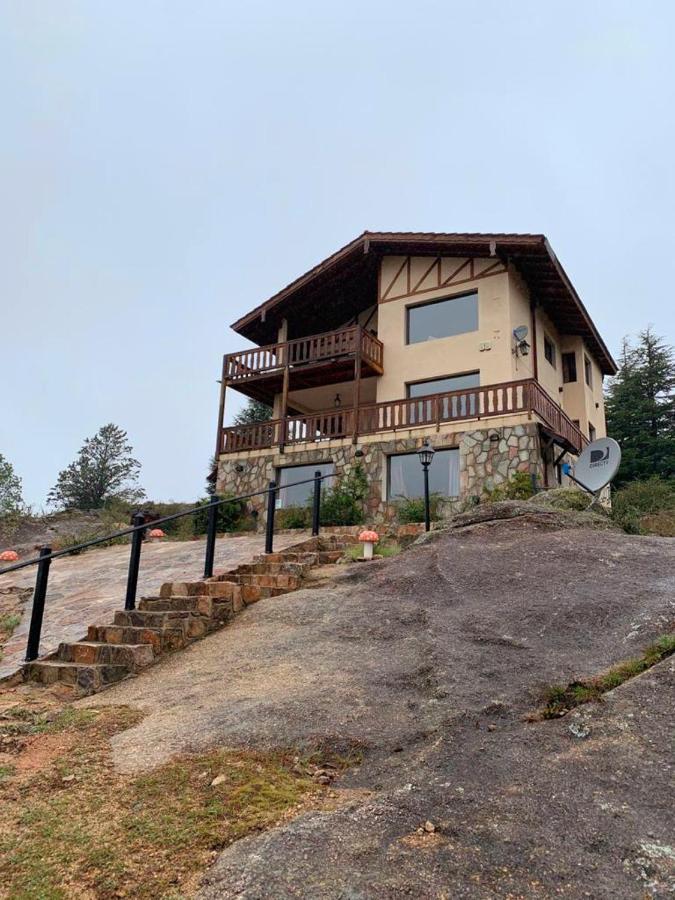 ラ・クンブレシータ La Ponderosa Cumbrecitaアパートホテル エクステリア 写真