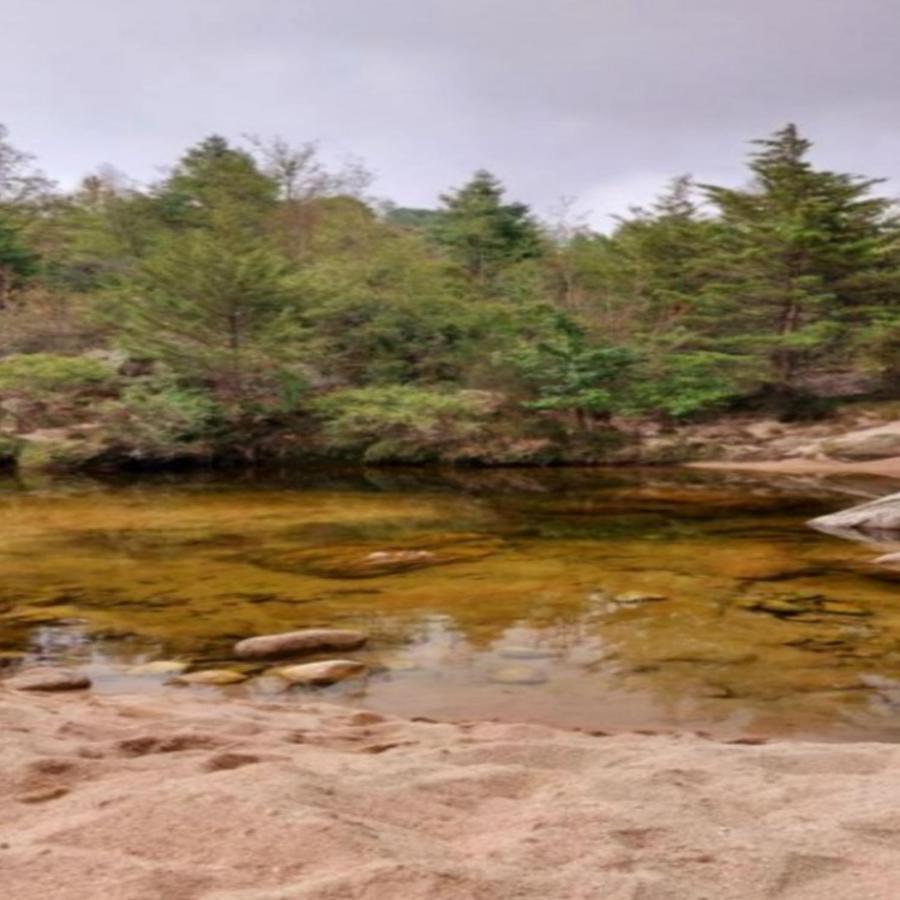 ラ・クンブレシータ La Ponderosa Cumbrecitaアパートホテル エクステリア 写真